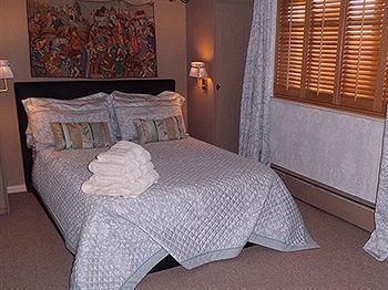 Richmond Lane - Aa Accredited Romsey